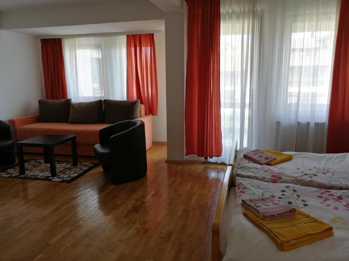 Filip Apartments Ohrid Esterno foto