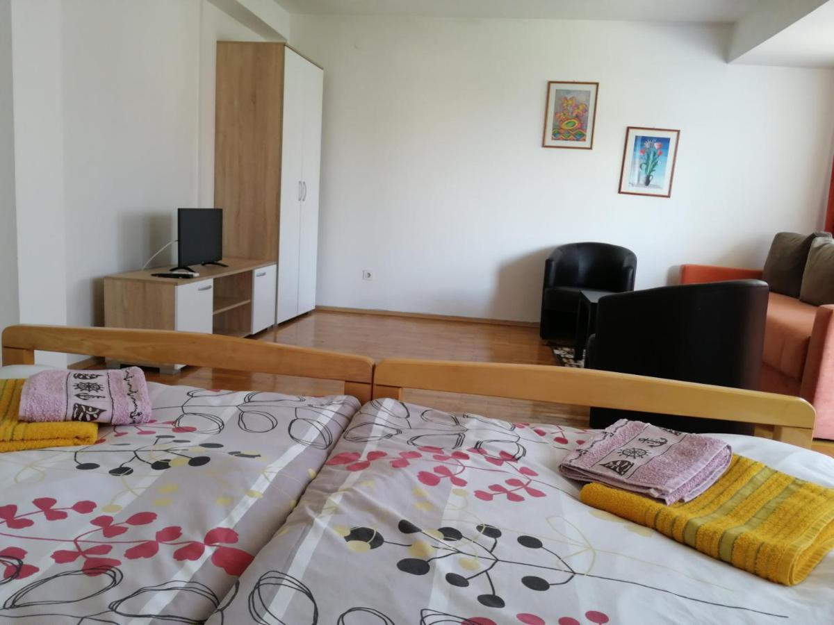 Filip Apartments Ohrid Esterno foto